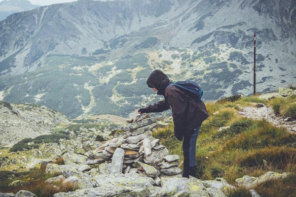 Guide Pratique pour Évaluer la Qualité des Services d'un Office du Tourisme